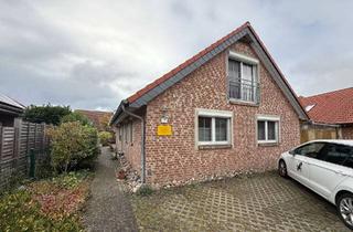 Einfamilienhaus kaufen in 23769 Fehmarn, Gepflegtes Einfamilienhaus mit separater Einliegerwohnung in bevorzugter Lage von Burg auf Fehmarn