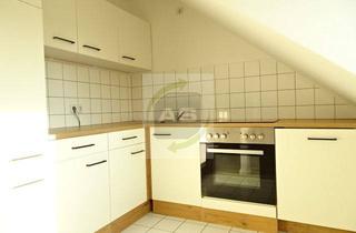 Wohnung mieten in Emilienstraße, 08056 Zwickau, Wohnen in Schwanenteichnähe & EBK inclusive