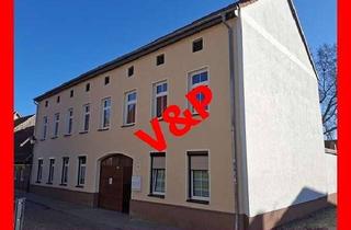 Haus kaufen in 39288 Burg, Komplett vermietetes Renditeobjekt in Burg!