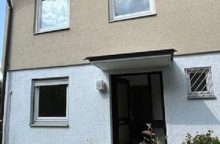 Haus kaufen in 82110 Germering, Charmantes RMH mit grossem Potential-ideal für Familien und kreative Köpfe