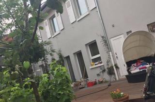 Haus mieten in Wiesenstrasse 17, 63263 Neu-Isenburg, Traumhafte Hofreite in Altstadt Neu Isenburg