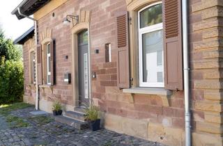 Haus mieten in 67742 Heinzenhausen, Liebevoll renoviertes Haus mit 5-Zimmern sowie Carport und großem Garten – ideal für Familien