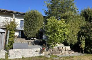 Haus mieten in Regenbogenweg 45, 71229 Leonberg, Geräumige 6,5-Raum-Doppelhaushälfte mit lux. Innenausstattung und EBK in Leonberg-Warmbronn Leonberg