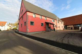 Anlageobjekt in 89555 Steinheim, Gelegenheit: Renoviertes MFH mit 12 Zimmern, großem Grundstück und 12 Stellplätze