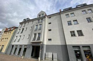 Wohnung mieten in Hillgasse 12, 04600 Altenburg, Altenburg* City Center* helle 1 Raum-Whg.* sep. Küche* Duschbad*