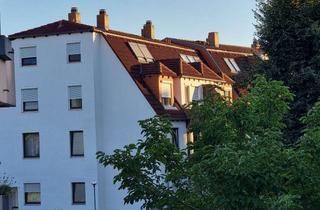 Wohnung kaufen in 97084 Heuchelhof, Helle 4-Zimmer Wohnung mit Balkon im 3. OG in Würzburg-Heuchelhof