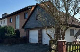 Wohnung kaufen in 30629 Misburg-Nord, Kapitalanlage: Gemütliche Dachgeschosswohnung in ruhiger Lage