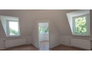 Wohnung mieten in 42657 Solingen, **Über den Baumwipfeln muss der Ausblick wohl traumhaft sein**