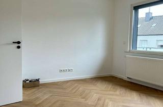 Wohnung mieten in Ringstraße 18, 44575 Castrop-Rauxel, Erstbezug! Frisch sanierte 2,5-Zimmer-Wohnung mit Balkon