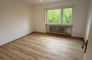 Wohnung mieten in 97422 Hochfeld-Steinberg, Helle 3-Zimmer Wohnung im 4. OG mit Balkon in Schweinfurt-Hochfeld-Steinberg