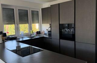 Wohnung mieten in 53773 Hennef, Helle 3-Zimmer-Wohnung mit 2 Balkonen & moderner Einbauküche – nur 4 Min. zum Bahnhof Hennef!