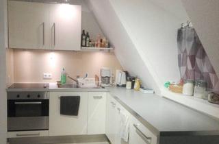 Wohnung mieten in 73728 Esslingen, Nette 2-Zi-Altbauwohnung am Marktplatz