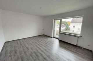 Wohnung mieten in Im Lahrfeld 23, 58706 Menden, Helle 3-Zimmer-Wohnung mit Balkon im Lahrfeld in Menden