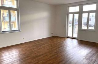 Wohnung mieten in Bahnhofstraße 30, 76437 Rastatt, Großzügige 2-Zimmer-Wohnung mit schöner Terrasse in kernsaniertem Altbau im Rastatter Zentrum