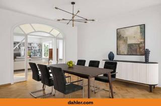 Haus kaufen in 82256 Fürstenfeldbruck, Raum für Ideen: Ein Anwesen, das Tradition bewahrt und Entwicklung erlaubt