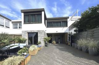 Reihenhaus kaufen in Ahornweg, 53343 Wachtberg, 1. **Modernisiertes Reihenhaus mit 7 Zimmern, Wintergarten & PV-Anlage – provisionsfrei in Wachtberg
