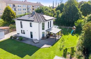 Villa kaufen in 86399 Bobingen, Moderne Stadtvilla in ruhiger, zentraler Lage von Bobingen