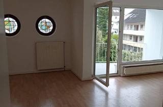 Wohnung mieten in 42275 Wuppertal, Helle 3-Zimmer Wohnung in Wuppertal