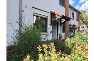 Haus mieten in 65193 Wiesbaden, Reihenmittelhaus in guter Lage, Wiesbaden Nordost, 5 Zimmer, Garten, Tiefgaragen-Stellplatz