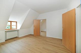 Büro zu mieten in 85737 Ismaning, Bürofläche mit zwei Zimmern im Dachgeschoss in idyllischer Lage direkt am Schlosspark in Ismaning