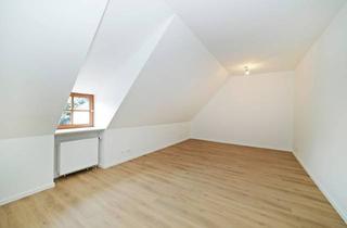 Büro zu mieten in 85737 Ismaning, Im Zentrum von Ismaning! Büroraum im Dachgeschoss in idyllischer Lage direkt am Schlosspark.