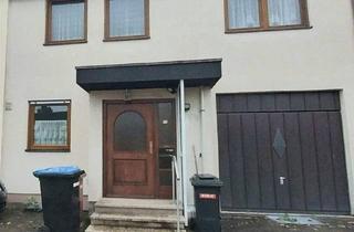 Reihenhaus kaufen in 74564 Crailsheim, Crailsheim - Reihenhaus mit tollem Garten und solider Substanz - Raum für ihre Ideen!