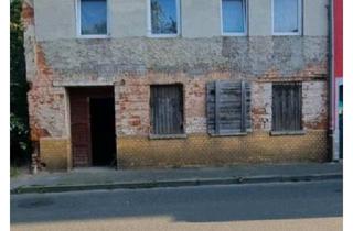 Mehrfamilienhaus kaufen in 08451 Crimmitschau, Crimmitschau - Schnäppchenhaus in Crimmitschau