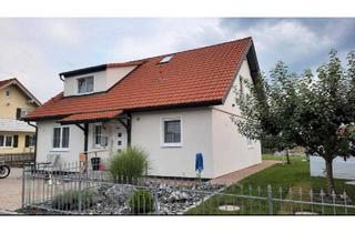 Einfamilienhaus kaufen in 87737 Boos, Boos - Einfamilienhaus mit Doppelgarage, Pool und Sauna in Ortsrandlage