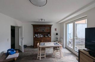 Wohnung kaufen in 47443 Moers, Duisburg - Von Privat- Kapitalanlage- 2-Zimmer Souterrainwohnung