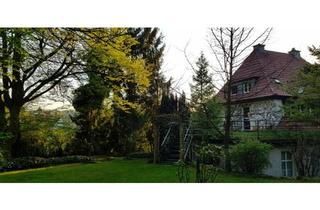 Villa kaufen in 37170 Uslar, Uslar - Außergewöhnliches Anwesen im Herzen Uslars mit parkähnlichem Gart