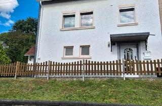 Doppelhaushälfte kaufen in 57076 Siegen, Siegen - provisionsfreie Doppelhaushälfte mit Potenzial