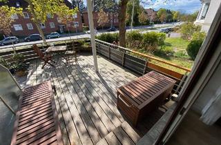 Wohnung kaufen in 24116 Kiel, Kiel - Charmante Wohnung - große Terrasse, Garten, Garagenstellplatz