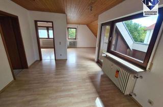 Wohnung kaufen in 73240 Wendlingen, Helle 2,5-Zimmer-Dachgeschosswohnung mit Loggia in 3-Familienhaus, Nähe S-Bahn – PROVISIONSFREI