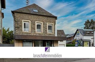 Wohnung kaufen in 54486 Mülheim, Mülheim: Zwei Häuser mit Garten und Parkplätzen zu einem Kaufpreis