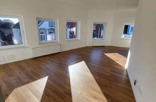 Wohnung mieten in Süderstraße 38, 25746 Heide, Schicke 2-Zimmer Wohnung im 2. OG in Heide