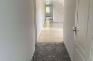 Wohnung mieten in 55278 Mommenheim, Dachgeschosswohnung 3 1/2 Zimmer in ruhiger Lage
