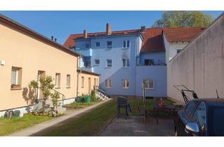 Mehrfamilienhaus kaufen in 16225 Eberswalde, Eberswalde: Saniertes Mehrfamilienhaus mit 13 Wohneinheiten – Kapitalanlage