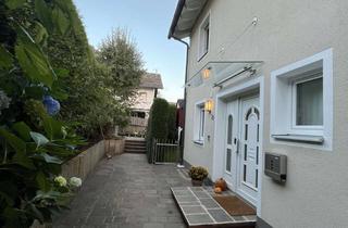 Haus kaufen in 82065 Baierbrunn, Elegante, hochwertig renovierte DHH in ruhiger Wohnlage