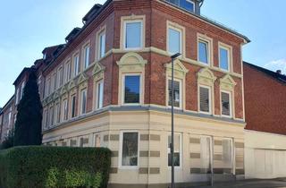 Haus kaufen in 24148 Wellingdorf, MFH mit Zukunftschancen: 8 Wohnungen, 2 Garagen, bereits aufgeteilt