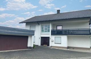 Haus kaufen in 59969 Hallenberg, Hochwertiges Wohn-/Geschäftshaus mit Garage