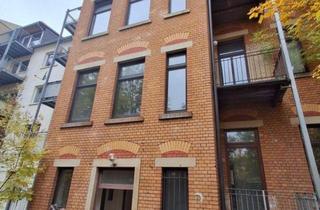 Mehrfamilienhaus kaufen in 08523 Plauen, Objekt-Nr.: 127-3-25 - Paketangebot! 1 saniertes und vermietetes MFH und 1 modernisierungsbed. Mehrfamilienhaus mit je 4 WE in Plauen