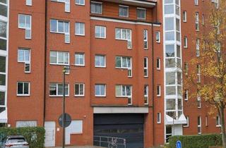 Wohnung kaufen in 21509 Glinde, 2-Zimmer-Obergeschosswohnung in Glinde mit Tiefgarage, Aufzug und Gestaltungspotenzial