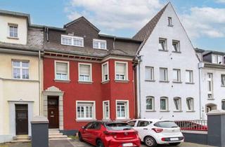 Anlageobjekt in 53879 Euskirchen, Gut vermietete Kapitalanlage: Charmanter MFH-Altbau mit 3 WE und Potenzial
