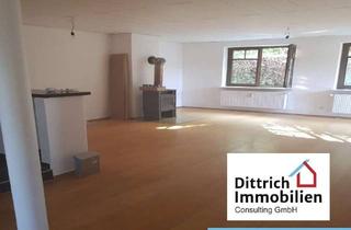 Wohnung kaufen in 75328 Schömberg, 3-Zimmer-Wohnung mit eigenem Zugang und Terrasse