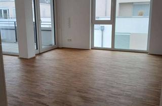 Wohnung mieten in Virchowstraße 7b, 66119 Saarbrücken, Attraktive 4-Zimmerwohnung mit Balkon und EBK