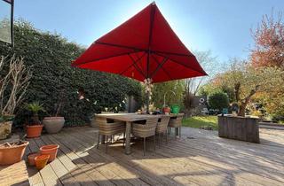 Mehrfamilienhaus kaufen in 51067 Holweide, Wohnkomfort trifft Kapitalanlage – Solides, vollvermietetes Mehrfamilienhaus mit Garten und Pool