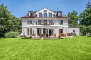 Villa kaufen in Tal, 81479 München, Herrschaftlich und elegant. Familienvilla in Bestlage.