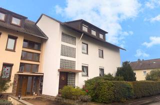 Haus kaufen in 34253 Lohfelden, Großzügiges 2-3 Parteien-Haus in Lohfelden