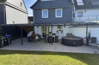 Haus mieten in 51399 Burscheid, Top renoviertes Haus mit vier Zimmern, 2 Bäder und EBK. zzgl. Stellplatz und Carport in Burscheid