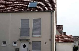 Haus mieten in Kapellengasse 11, 71083 Herrenberg, Schöne, neuwertige 5-Zimmer-Doppelhaushälfte mit EBK in Herrenberg-Kuppingen